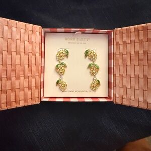 Bomb Party Market Place Gold and Green Pineapple Earrings
